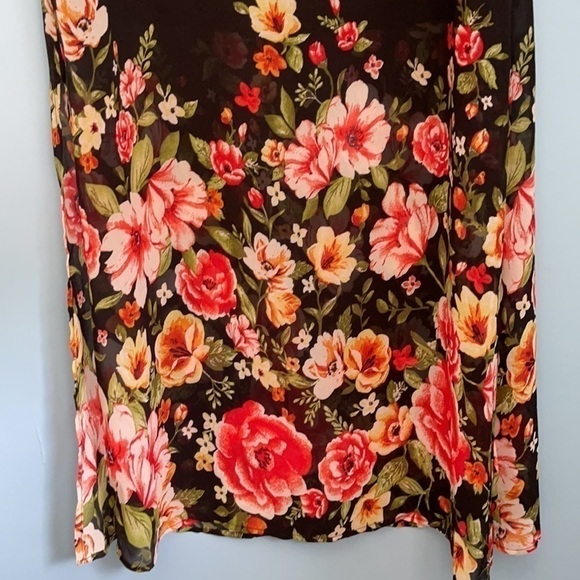 𝅺new Forever 21 Black Floral Maxi Dress - Picture 4 of 8